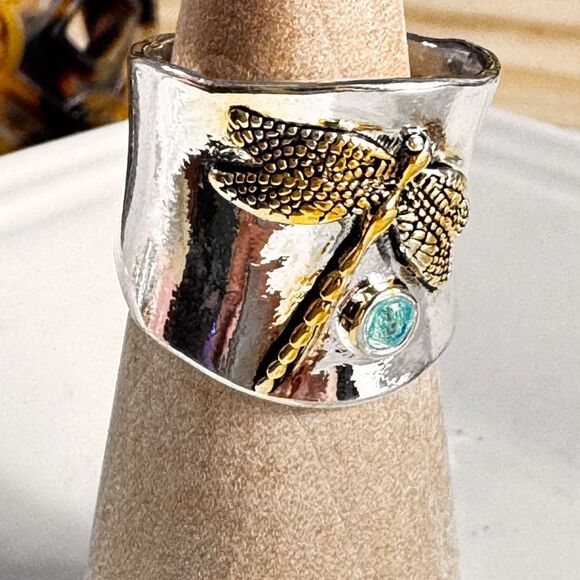 Free People Silver and Gold Dragonfly Stone Ring - Picture 3 of 10